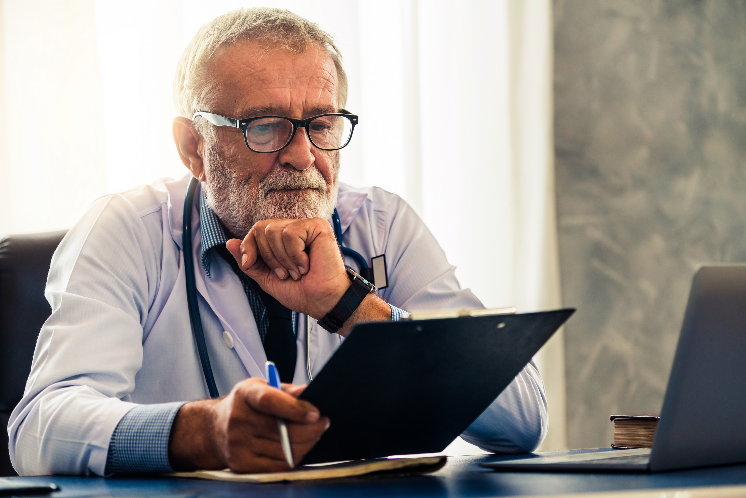 Formation médecin généraliste : étape clé après bac