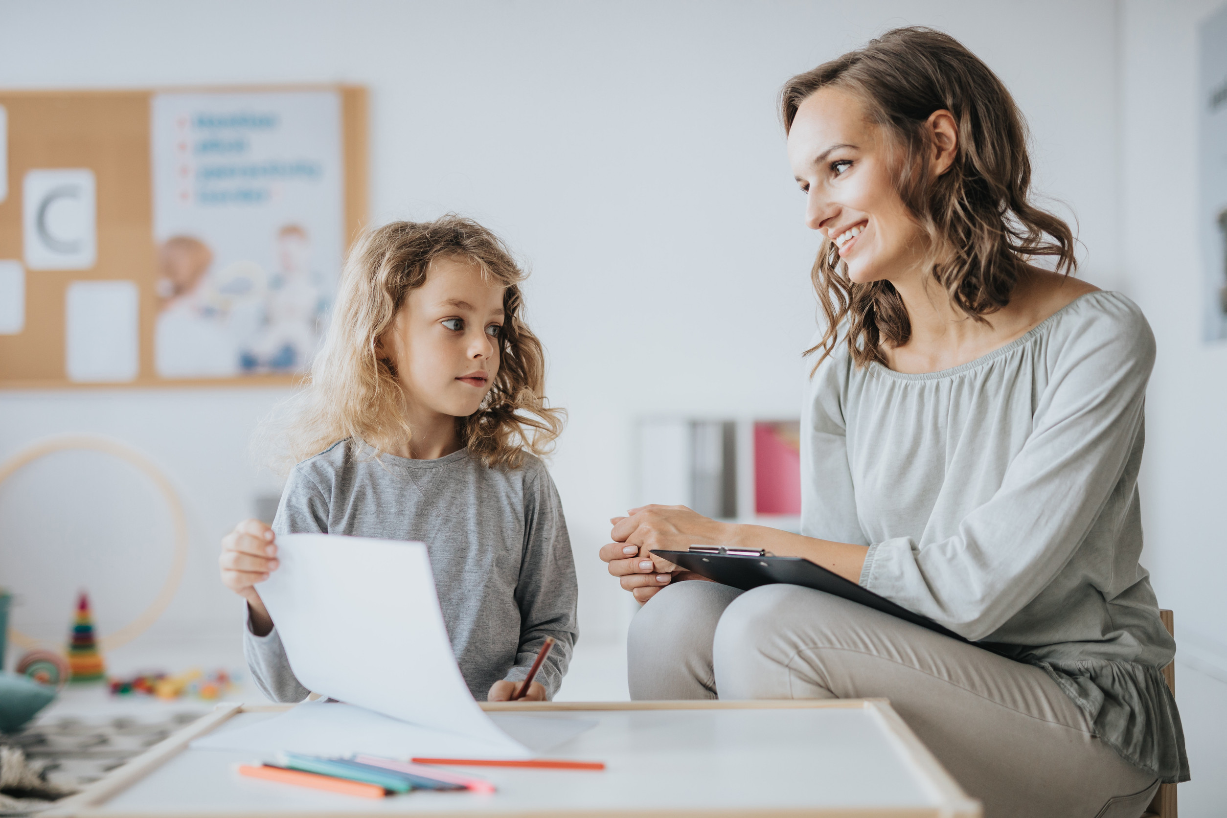 Définition orthophoniste : missions et domaines