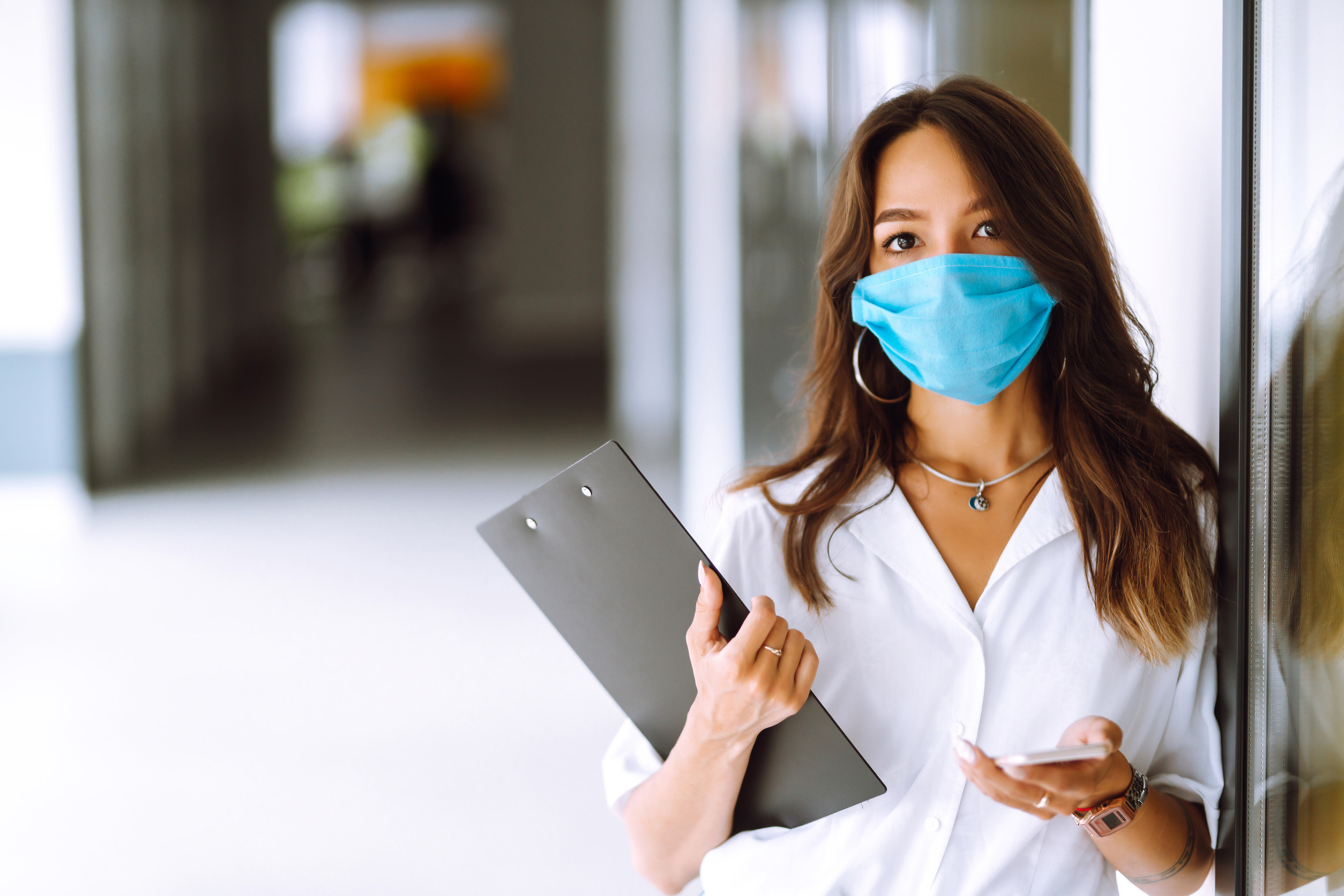 Formation cadre santé : accès, concours, débouchés